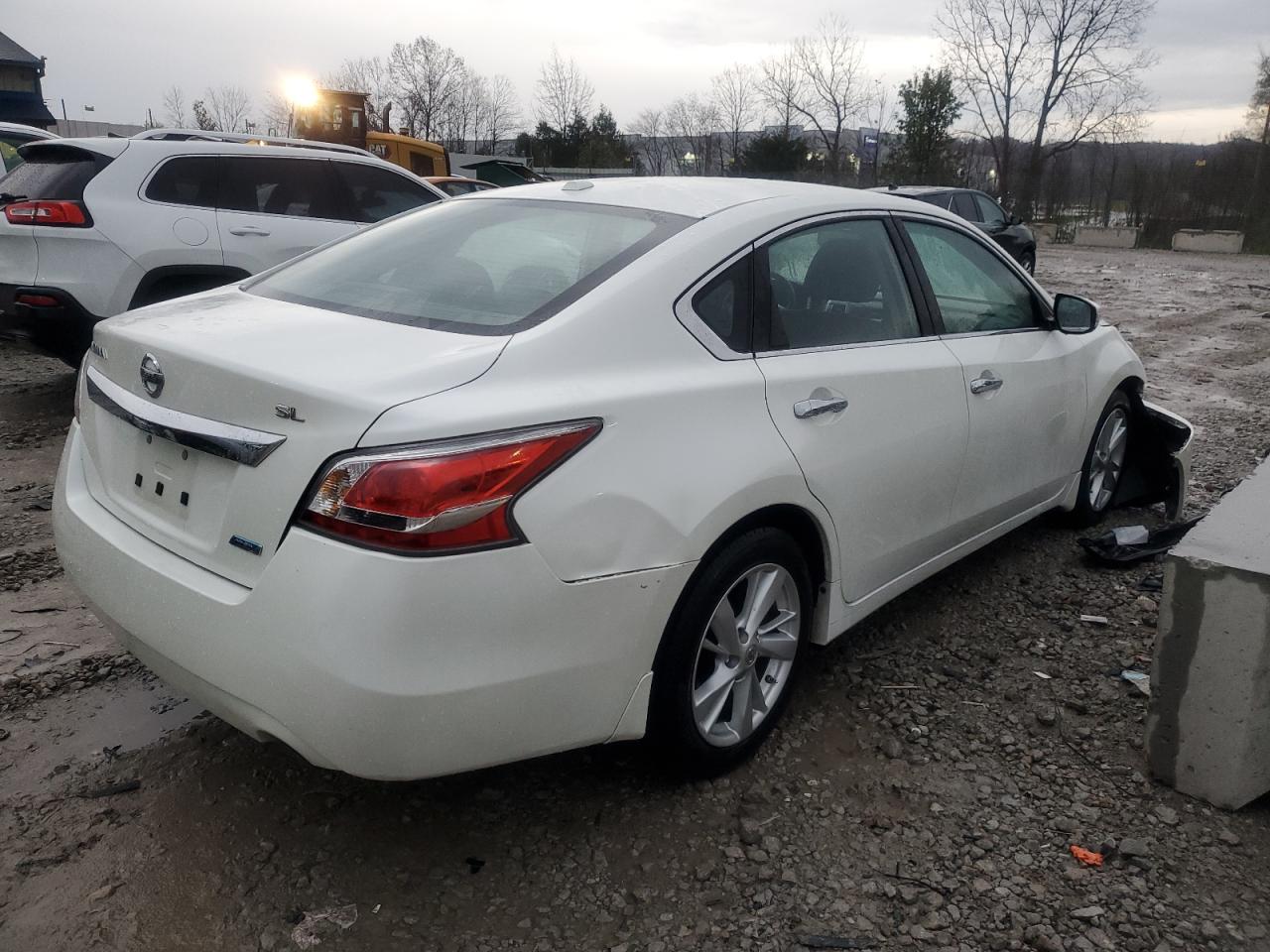 2014 Nissan Altima VIN 1N4AL3AP4EC136443 Copart auction photo, front end damage thumbnail 3