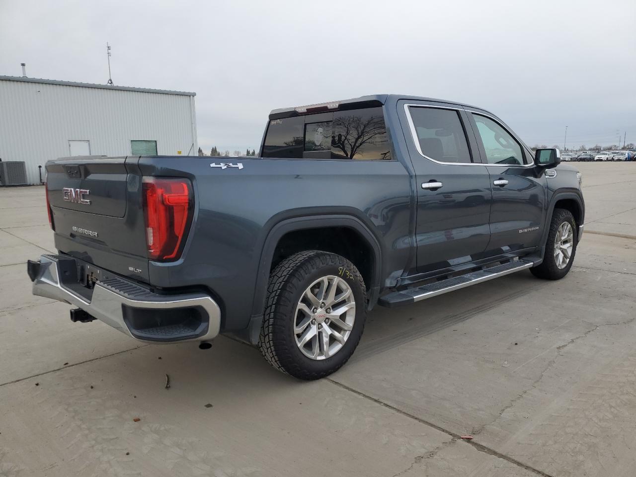 2019 GMC Sierra VIN 3GTU9DED6KG142555 Copart auction photo, side / rear end damage thumbnail 3