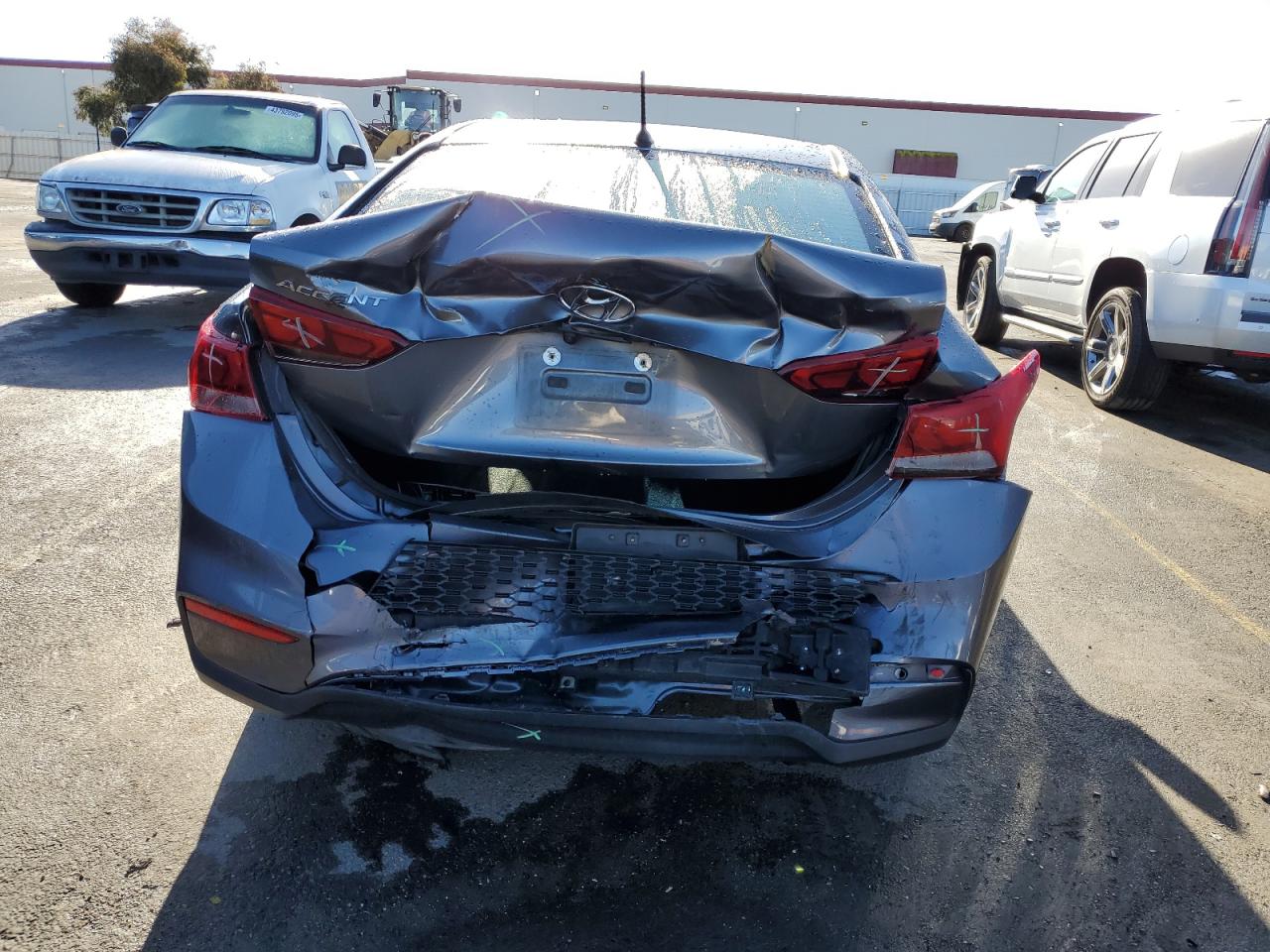 2018 Hyundai Accent VIN 3KPC24A33JE018279 Copart auction photo, rear end / front end damage thumbnail 6