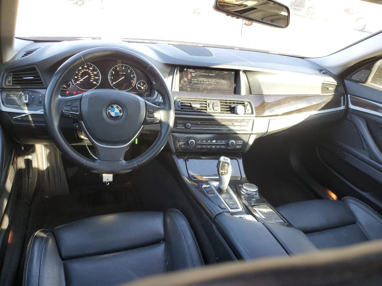 2015 BMW 5er VIN WBA5B1C55FD921514 Copart auction photo, front end damage thumbnail 8
