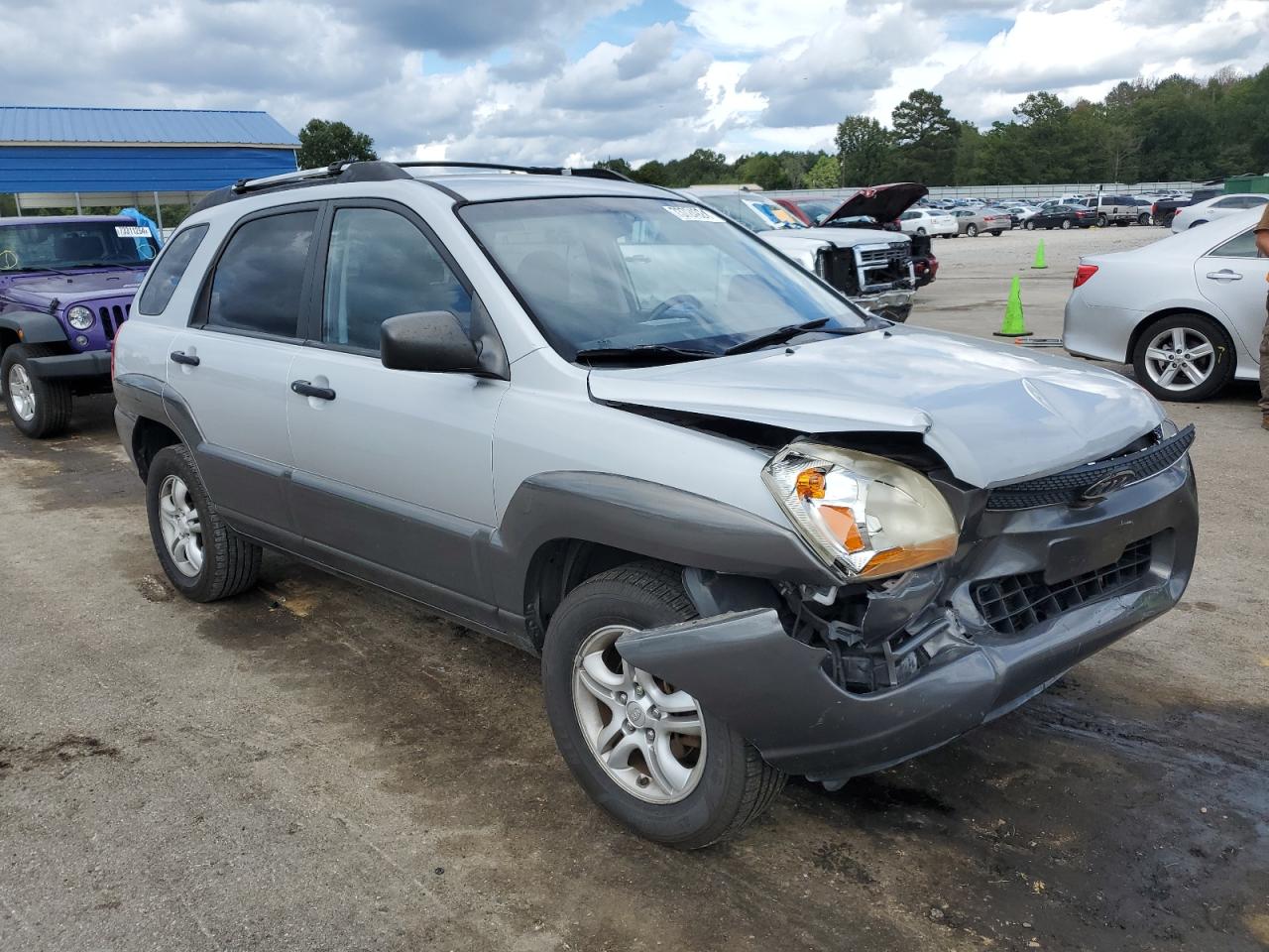 2008 KIA Sportage VIN KNDJF723687474993 Copart auction photo, front end damage thumbnail 4
