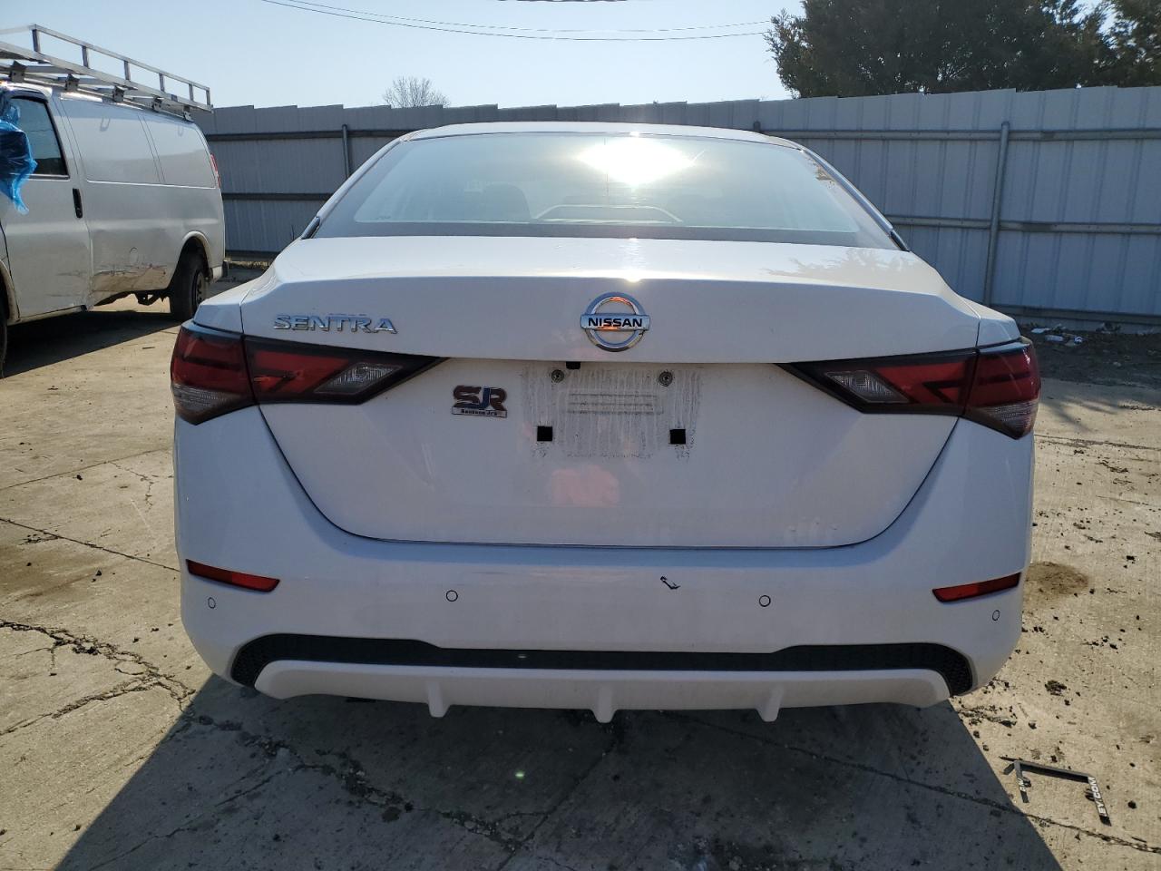 2020 Nissan Sentra VIN 3N1AB8BV9LY222975 Copart auction photo, side / front end damage thumbnail 6