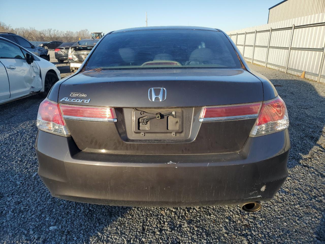 2011 Honda Accord VIN 1HGCP2F36BA038725 Copart auction photo, front end / minor dent/scratches damage thumbnail 6