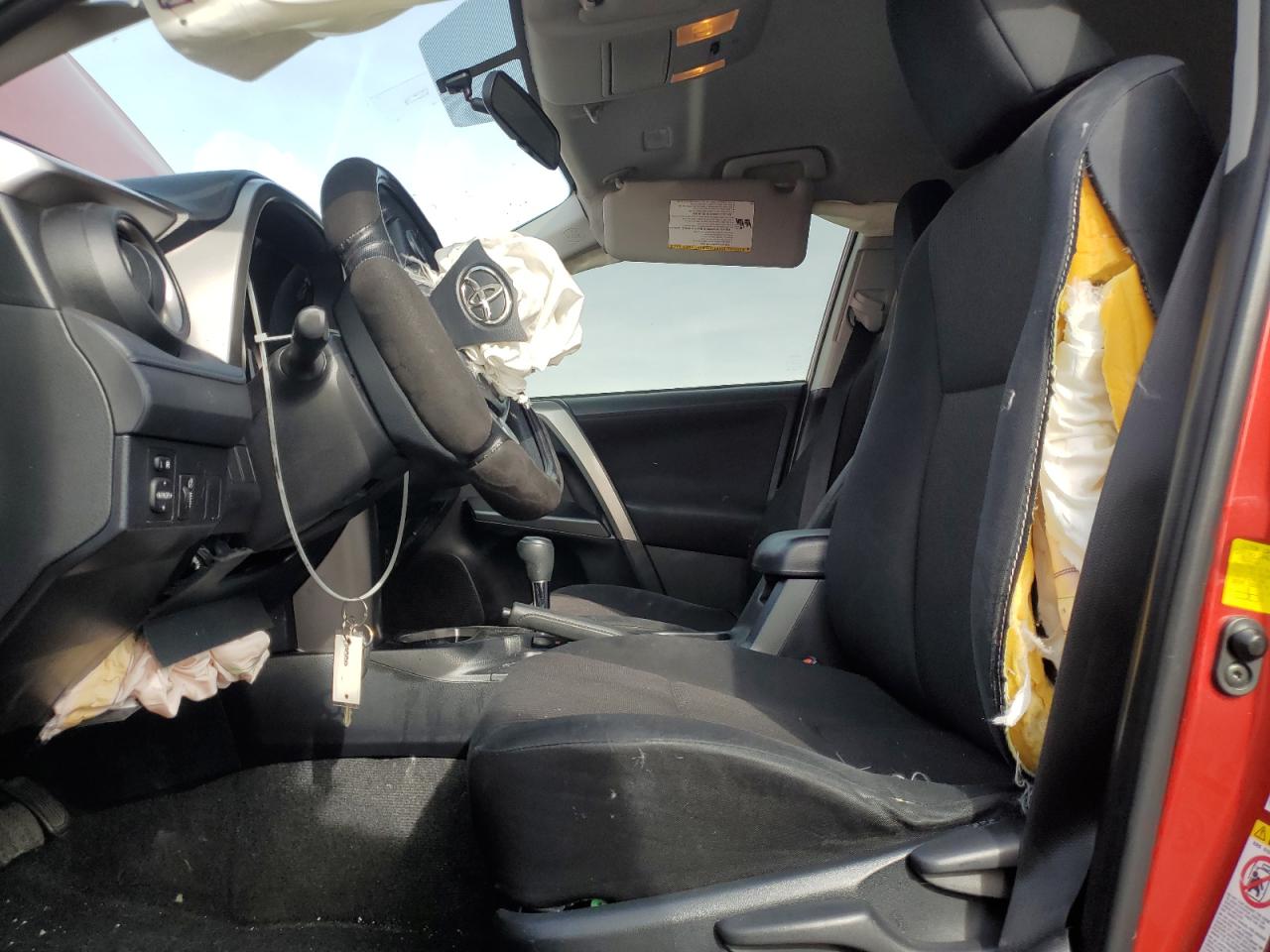 2016 Toyota RAV 4 VIN JTMZFREV5GJ095447 Copart auction photo, front end damage thumbnail 7
