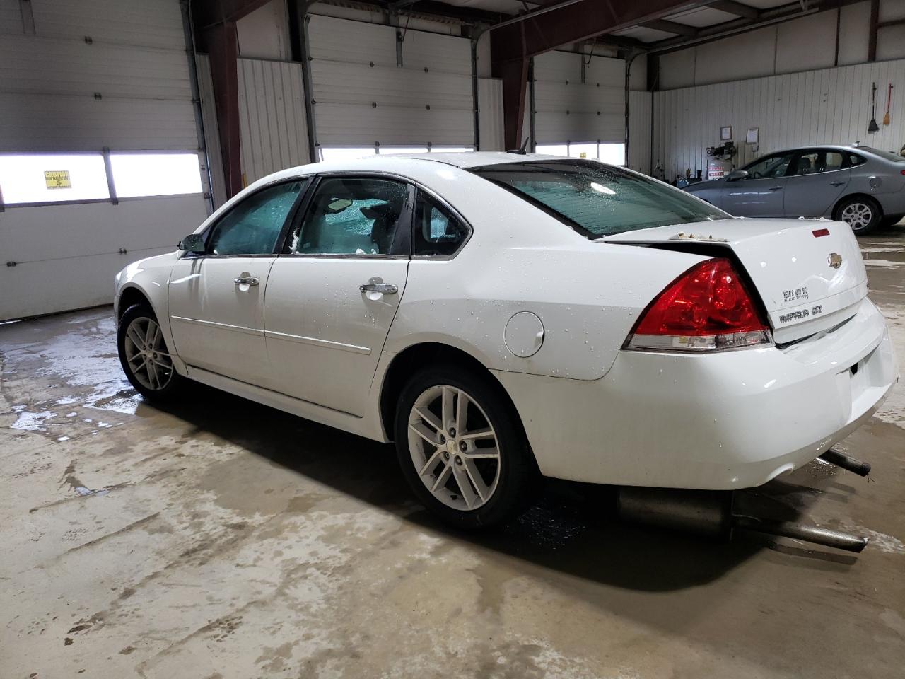 2014 Chevrolet Impala VIN 2G1WC5E39E1186255 Copart auction photo, rollover damage thumbnail 2