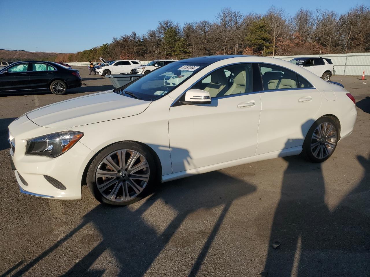 2018 Mercedes-Benz CLA-klasse VIN WDDSJ4GB4JN526646