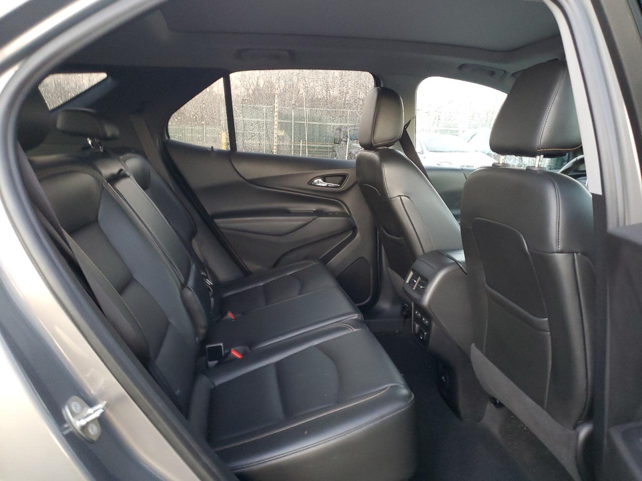 2018 Chevrolet Equinox VIN 3GNAXXEU6JS550681 Copart auction photo, front end / minor dent/scratches damage thumbnail 11