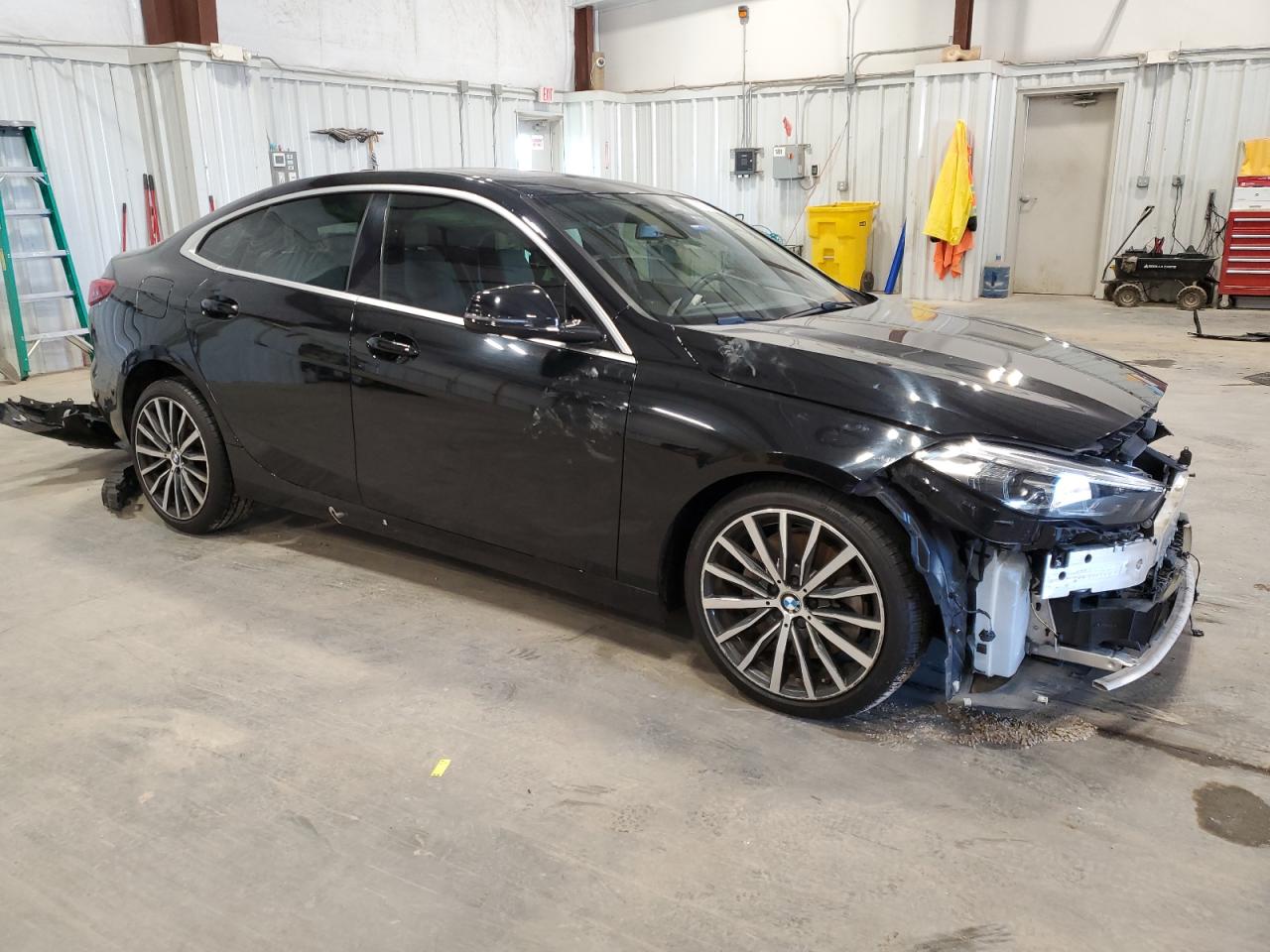 2020 BMW 2er VIN WBA73AK06L7F93223 Copart auction photo, front end / side damage thumbnail 4