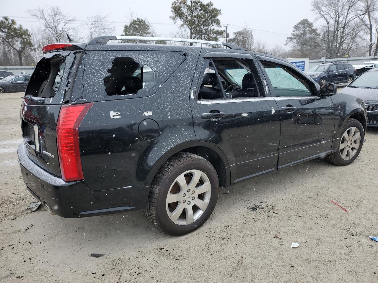 2008 Cadillac SRX VIN 1GYEE437580208100 Copart auction photo, vandalism / minor dent/scratches damage thumbnail 3