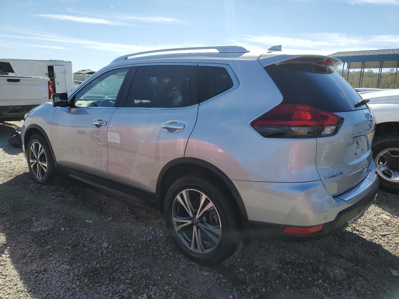 2019 Nissan Rogue VIN JN8AT2MV3KW395681 Copart auction photo, water/flood damage thumbnail 2