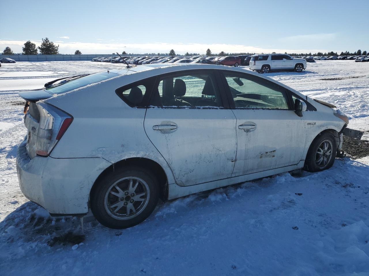 2011 Toyota Prius VIN JTDKN3DU3B0265684 Copart auction photo, front end damage thumbnail 3