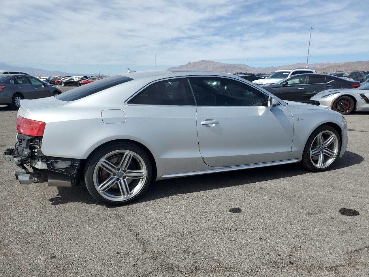 2013 Audi RS5 VIN WAUVGAFR1DA021286 Copart auction photo, rear end / front end damage thumbnail 3
