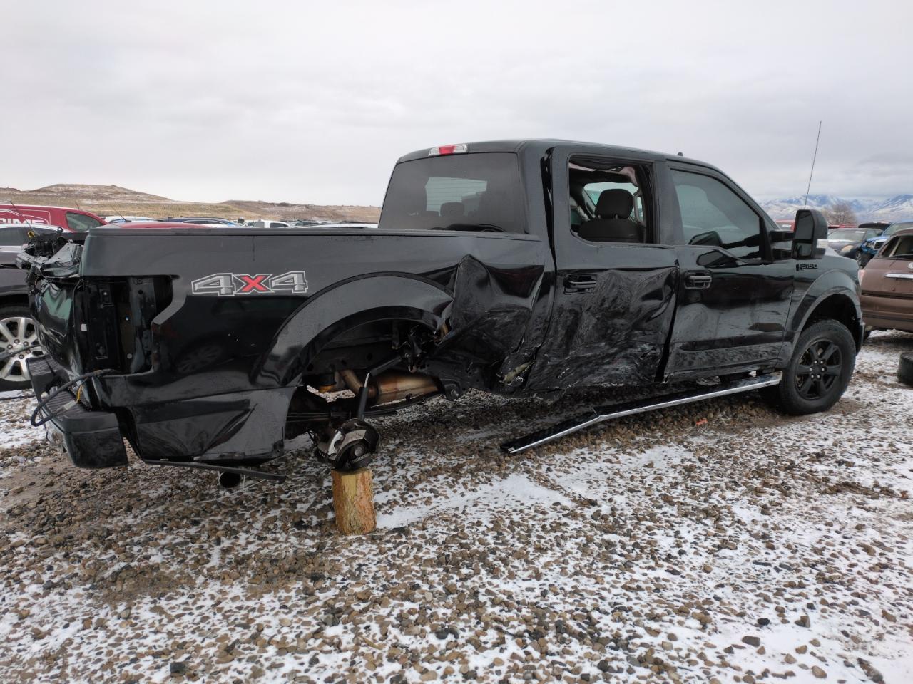 2018 Ford F-150 VIN 1FTFW1EG3JKF92522 Copart auction photo, side / rear end damage thumbnail 3