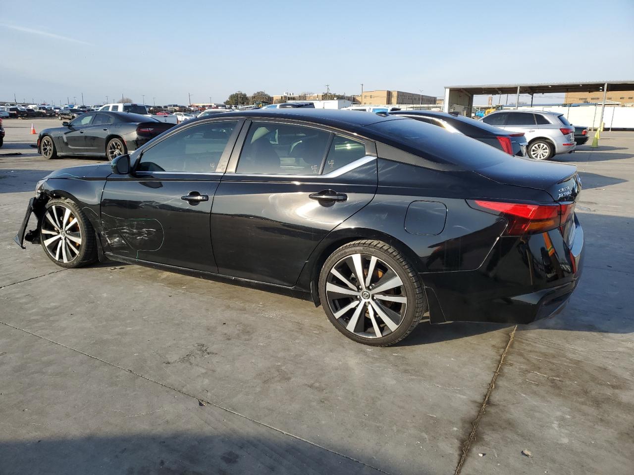 2020 Nissan Altima VIN 1N4BL4CV6LC157619 Copart auction photo, front end damage thumbnail 2