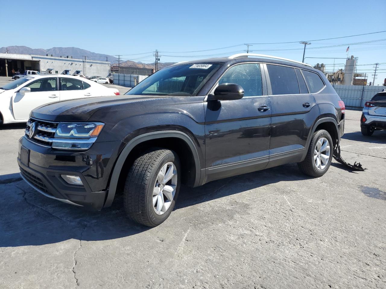 2018 Volkswagen Atlas VIN 1V2DP2CA0JC598585