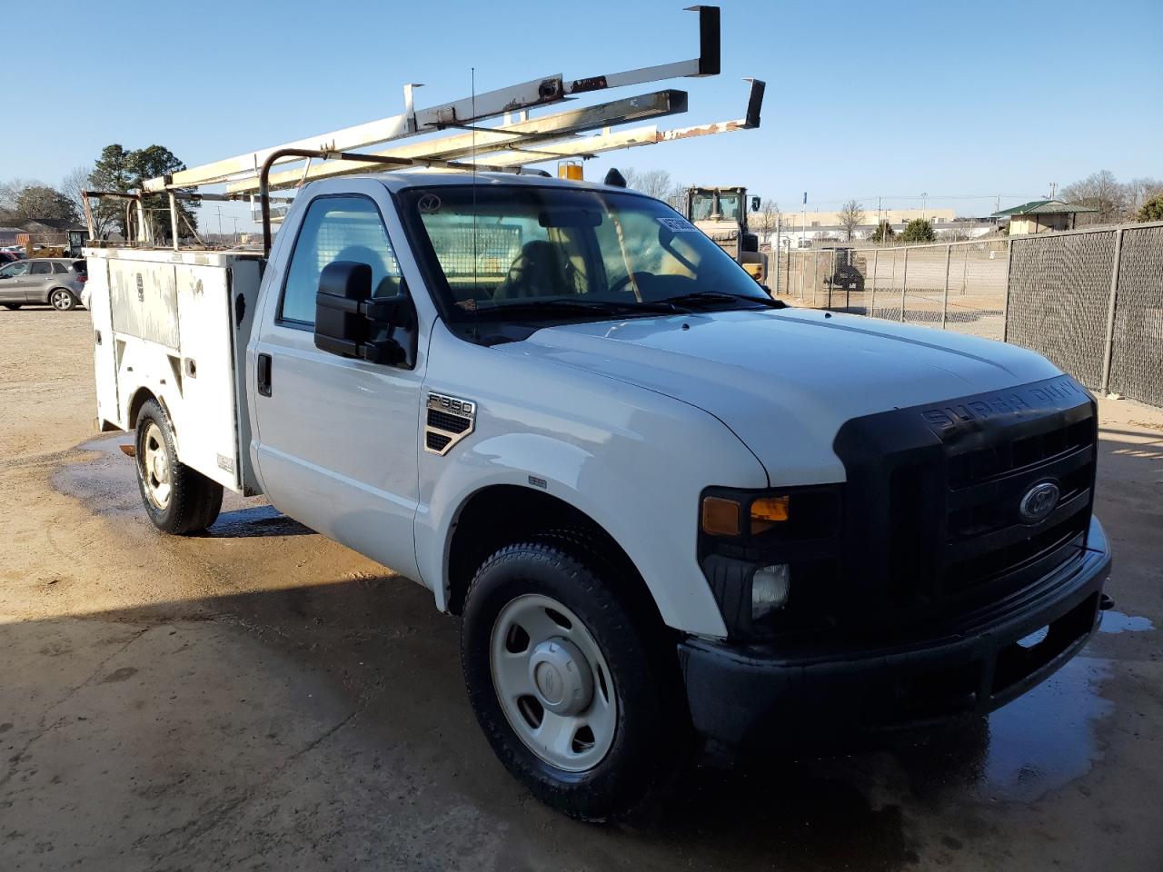 2008 Ford F350 VIN 1FDWF30558EC54268 Copart auction photo, normal wear damage thumbnail 4