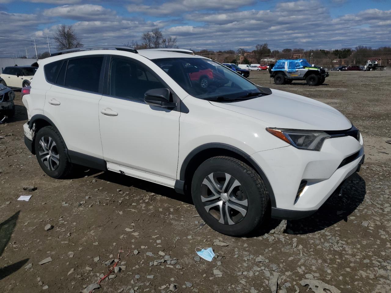 2017 Toyota RAV 4 VIN JTMBFREVXHJ134178 Copart auction photo, rear end / side damage thumbnail 4