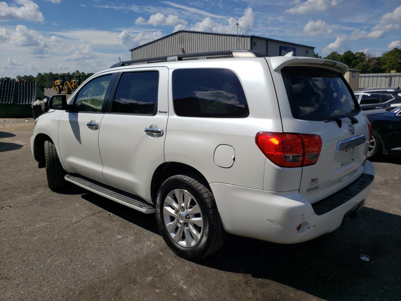 2010 Toyota Sequoia VIN 5TDYY5G15AS024882 Copart auction photo, side damage thumbnail 2