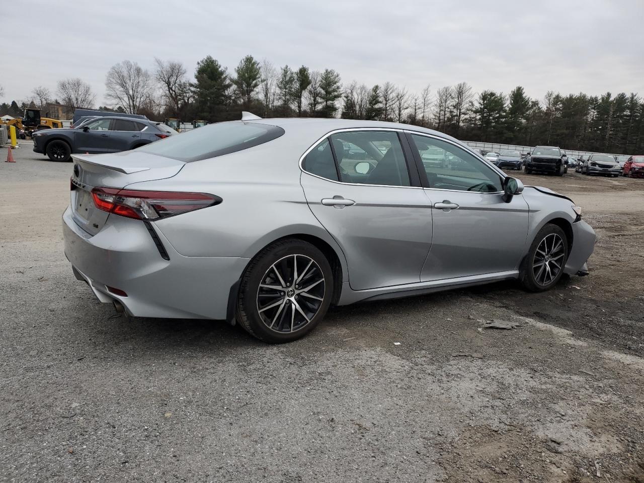 2023 Toyota Camry VIN 4T1G11AK4PU730686 Copart auction photo, front end / minor dent/scratches damage thumbnail 3