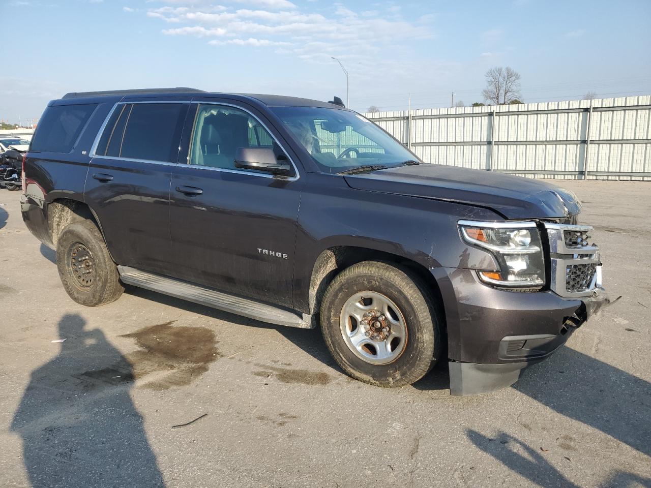 2015 Chevrolet Tahoe VIN 1GNSKBKC3FR504916 Copart auction photo, front end / undercarriage damage thumbnail 4