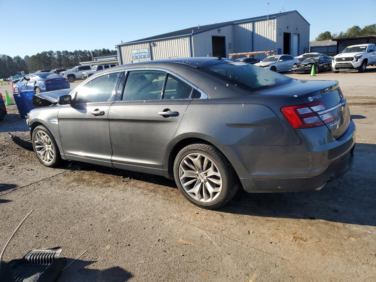 2016 Ford Taurus VIN 1FAHP2F88GG125410 Copart auction photo, front end / minor dent/scratches damage thumbnail 2