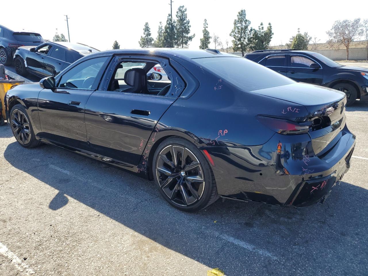 2023 BMW 7er VIN WBA23EH04PCN93269 Copart auction photo, rear end damage thumbnail 2