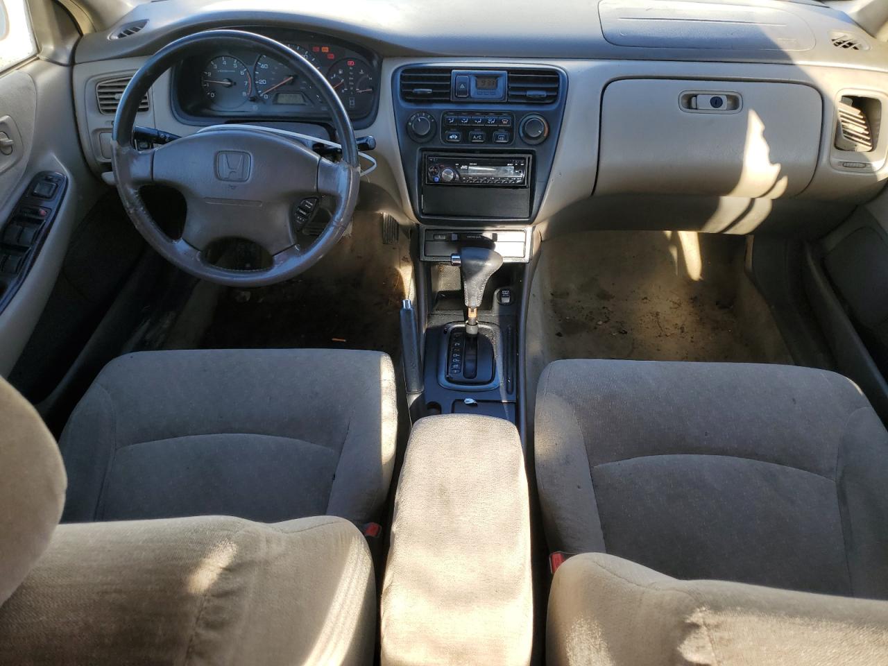 1998 Honda Accord VIN 1HGCG5657WA179442 Copart auction photo, all over damage thumbnail 8