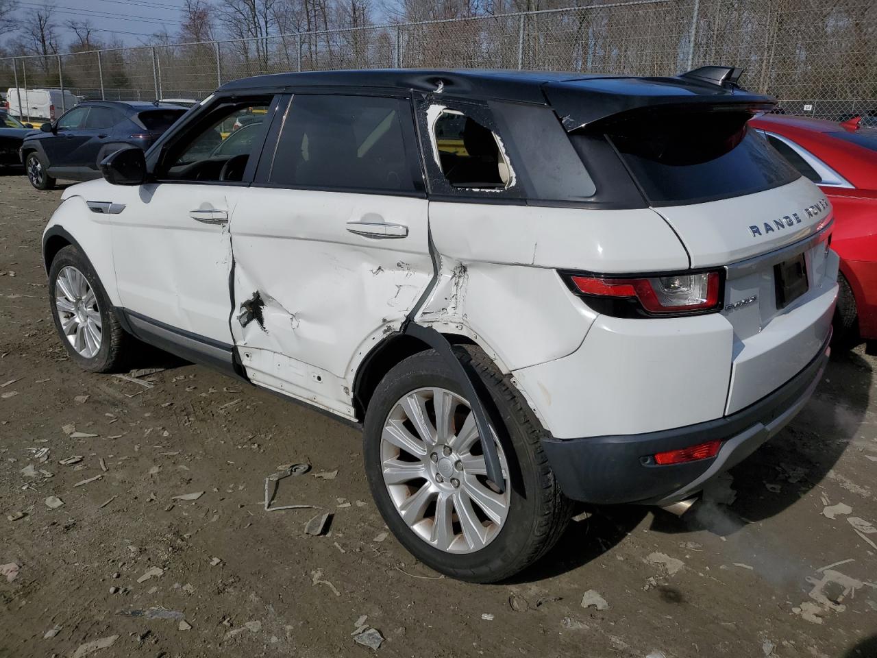 2017 Land Rover Range Rover VIN SALVR2BG5HH201674 Copart auction photo, side damage thumbnail 2