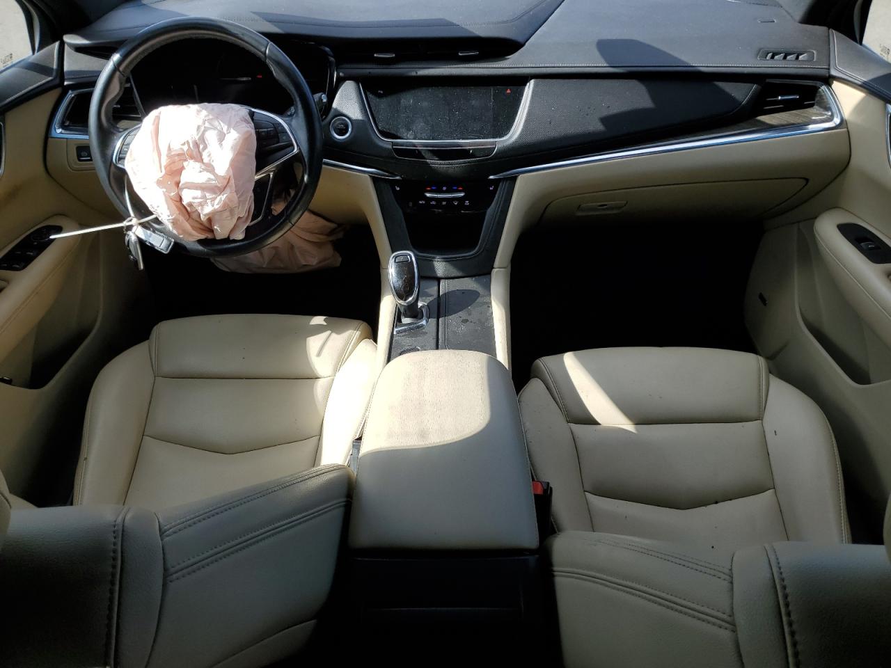 2019 Cadillac XT5 VIN 1GYKNBRSXKZ194538 Copart auction photo, front end / side damage thumbnail 8