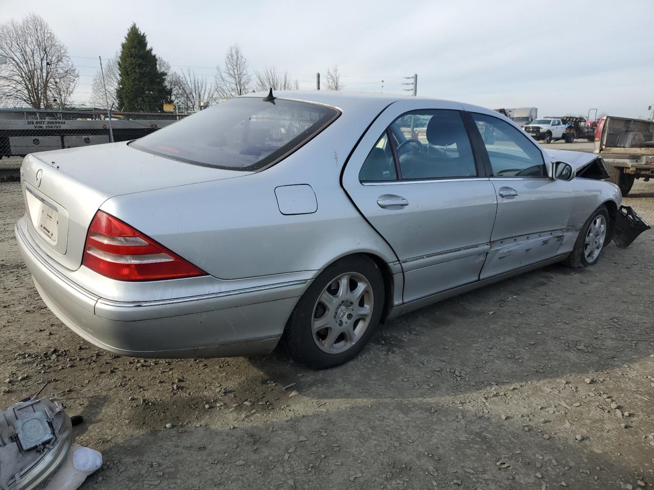 2001 Mercedes-Benz S-klasse VIN WDBNG75JX1A141485 Copart auction photo, all over damage thumbnail 3