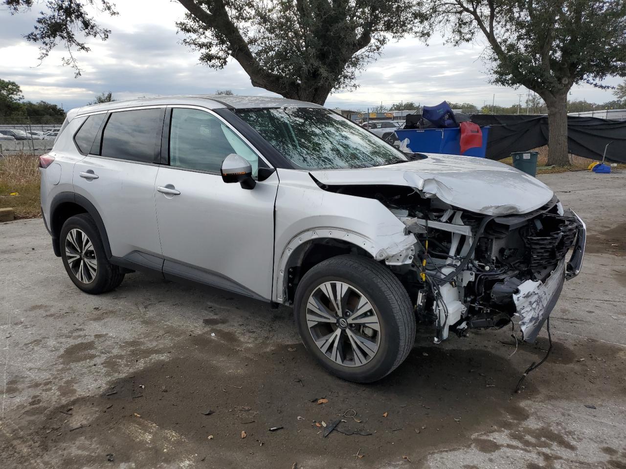 2021 Nissan Rogue VIN 5N1AT3BA3MC835948 Copart auction photo, front end / side damage thumbnail 4