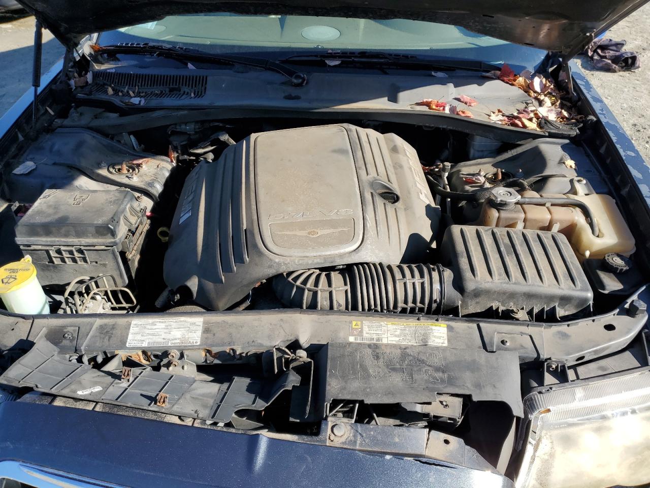 2008 Chrysler 300 VIN 2C3LK63H28H222790 Copart auction photo, front end / minor dent/scratches damage thumbnail 11