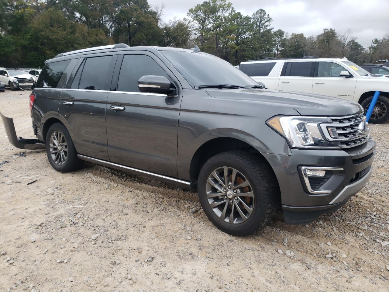 2021 Ford Expedition VIN 1FMJU1KT4MEA61166 Copart auction photo, rear end damage thumbnail 4