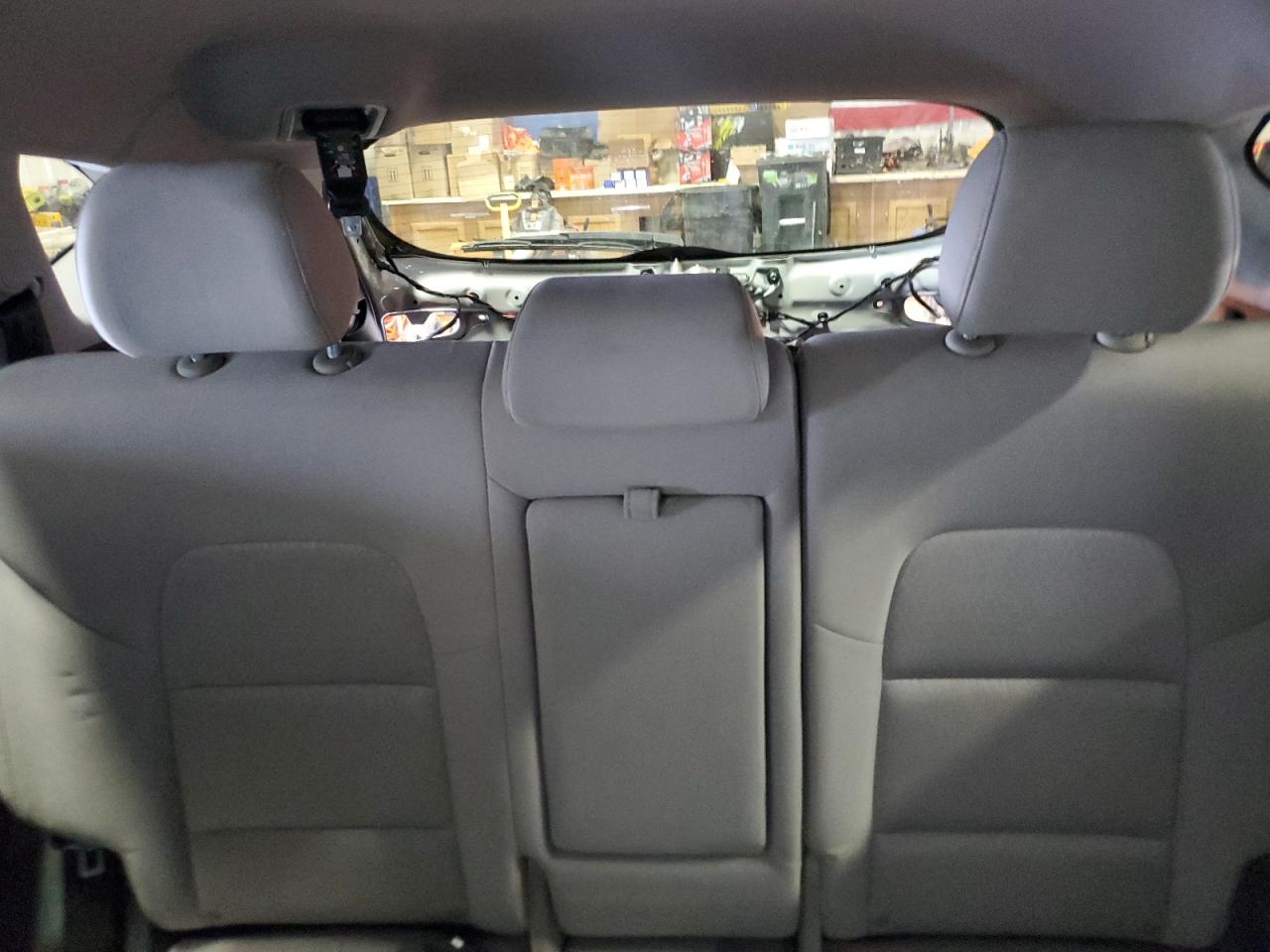 2018 Hyundai Tucson VIN KM8J3CA44JU609676 Copart auction photo, rear end / minor dent/scratches damage thumbnail 10