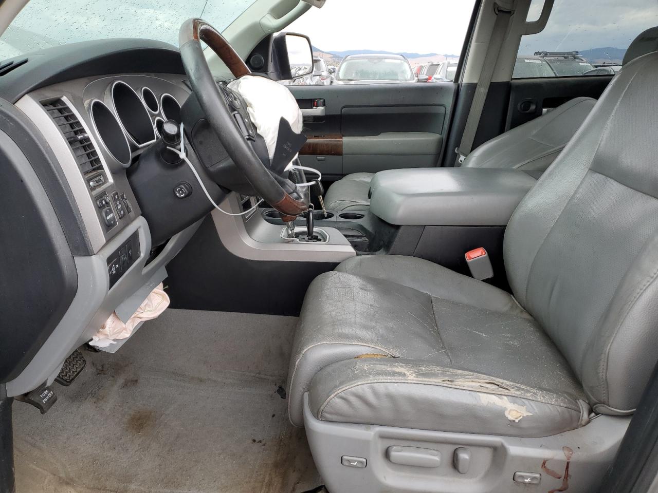 2011 Toyota Tundra VIN 5TFHW5F12BX195463 Copart auction photo, front end / minor dent/scratches damage thumbnail 7