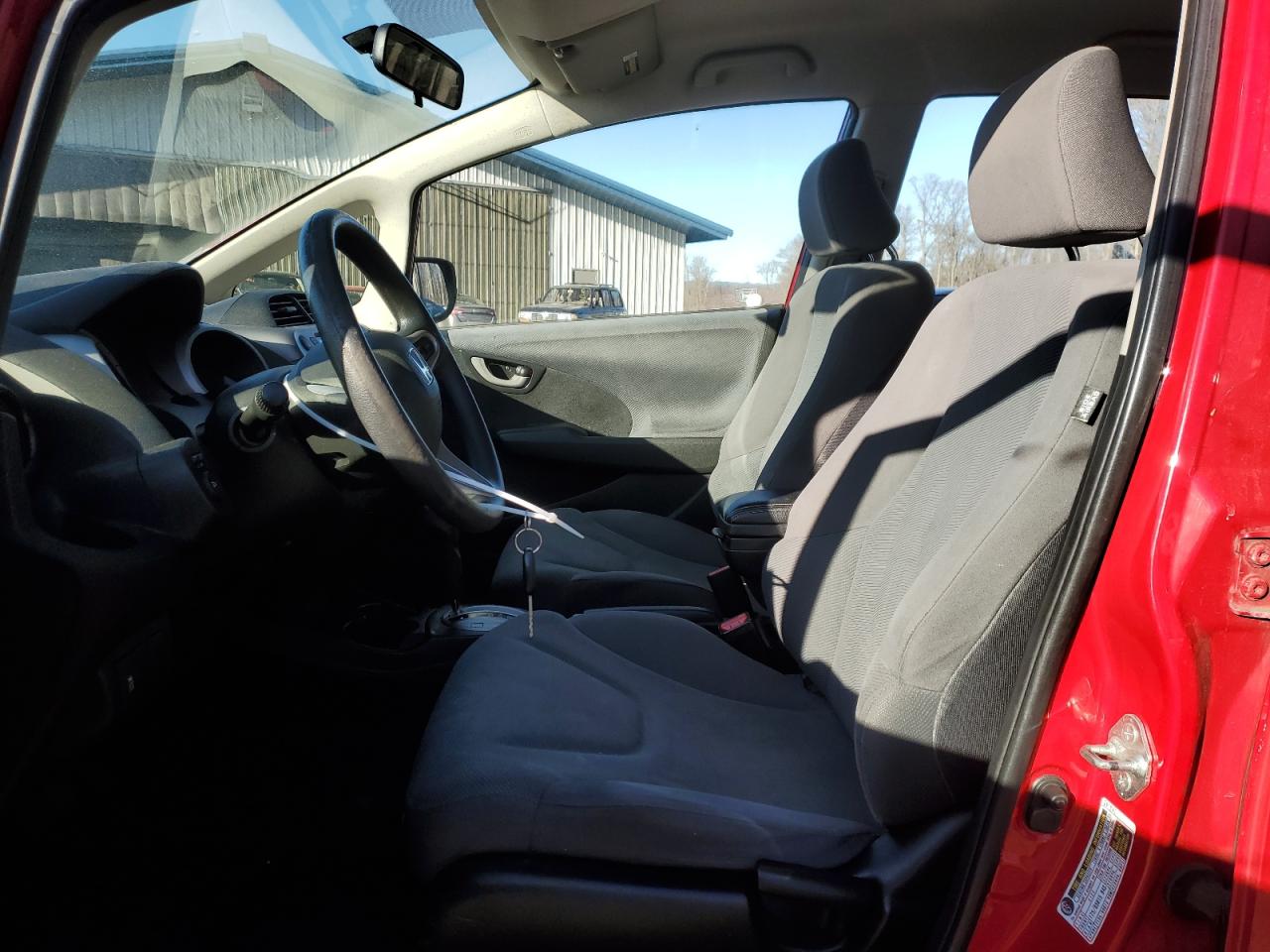 2013 Honda Fit VIN JHMGE8H37DC043637 Copart auction photo, front end / minor dent/scratches damage thumbnail 7