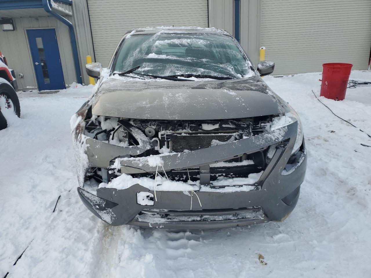 2017 Nissan Versa VIN 3N1CN7AP8HK469301 Copart auction photo, all over damage thumbnail 5