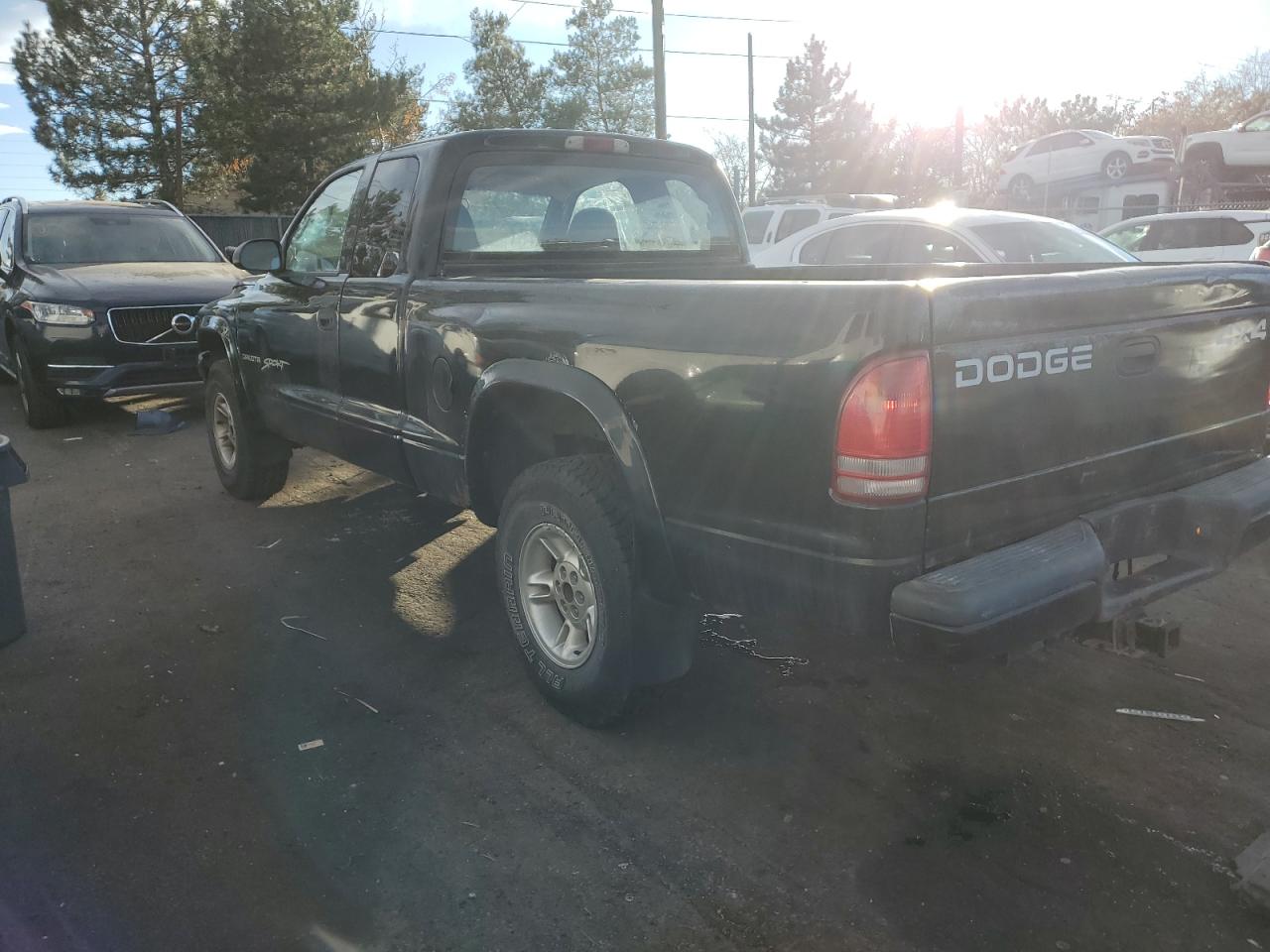 2000 Dodge Dakota VIN 1B7GG22N9YS794074 Copart auction photo, front end / minor dent/scratches damage thumbnail 2