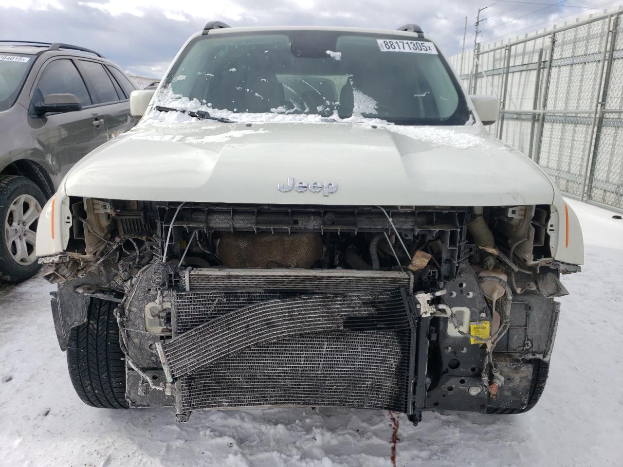 2015 Jeep Renegade VIN ZACCJBBT6FPC40752 Copart auction photo, front end / hail damage thumbnail 5