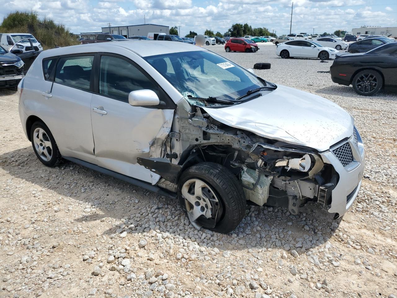 2010 Pontiac Vibe VIN 5Y2SP6E88AZ420379 Copart auction photo, front end / side damage thumbnail 4