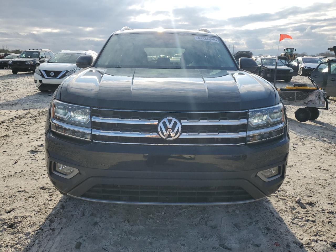 2019 Volkswagen Atlas VIN 1V2NR2CA6KC546507 Copart auction photo, rear end damage thumbnail 5