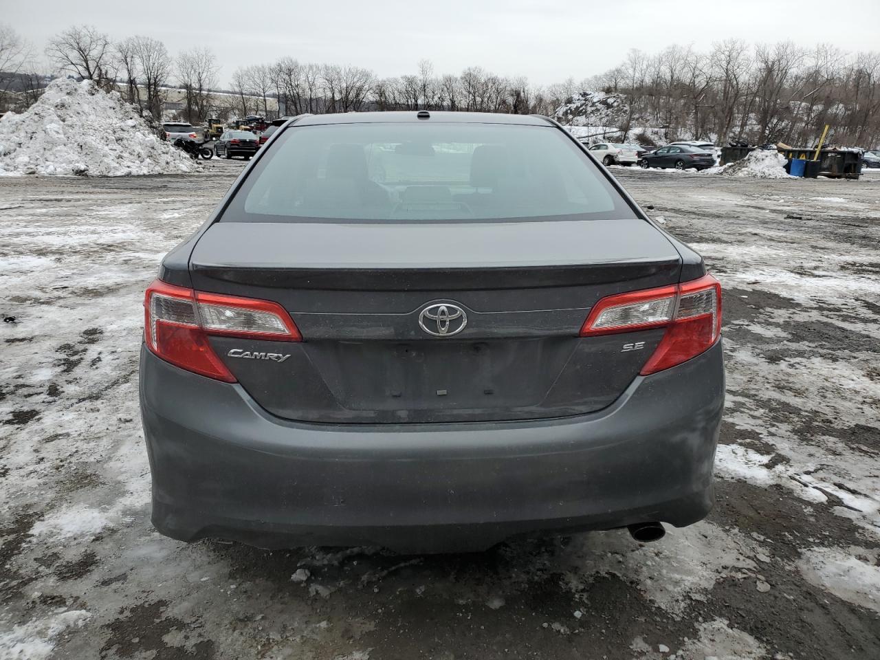 2012 Toyota Camry VIN 4T1BF1FK0CU062335 Copart auction photo, front end / minor dent/scratches damage thumbnail 6