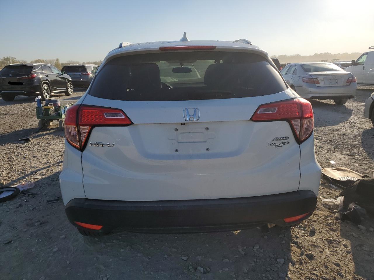 2018 Honda HR-V VIN 3CZRU6H70JM728085 Copart auction photo, front end damage thumbnail 6