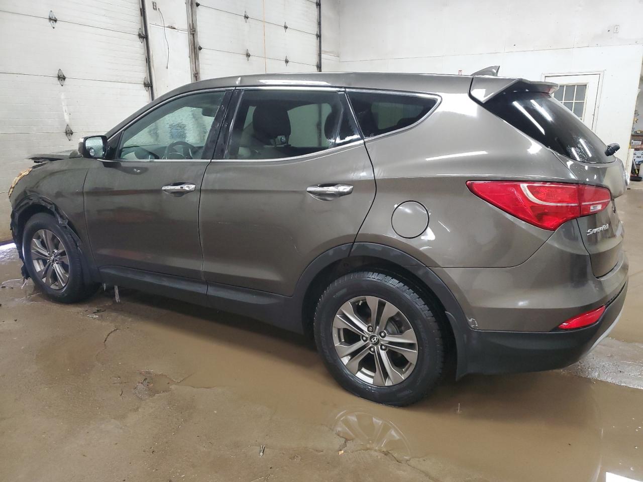 2013 Hyundai Santa Fe VIN 5XYZUDLB2DG075671 Copart auction photo, burn / front end damage thumbnail 2