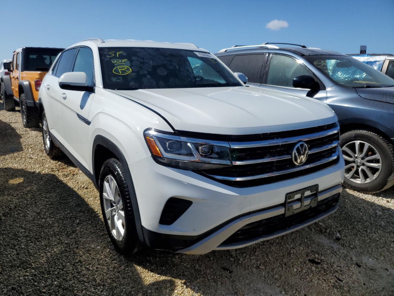 2020 Volkswagen Atlas VIN 1V2GC2CA2LC204256 Copart auction photo, water/flood / side damage thumbnail 4