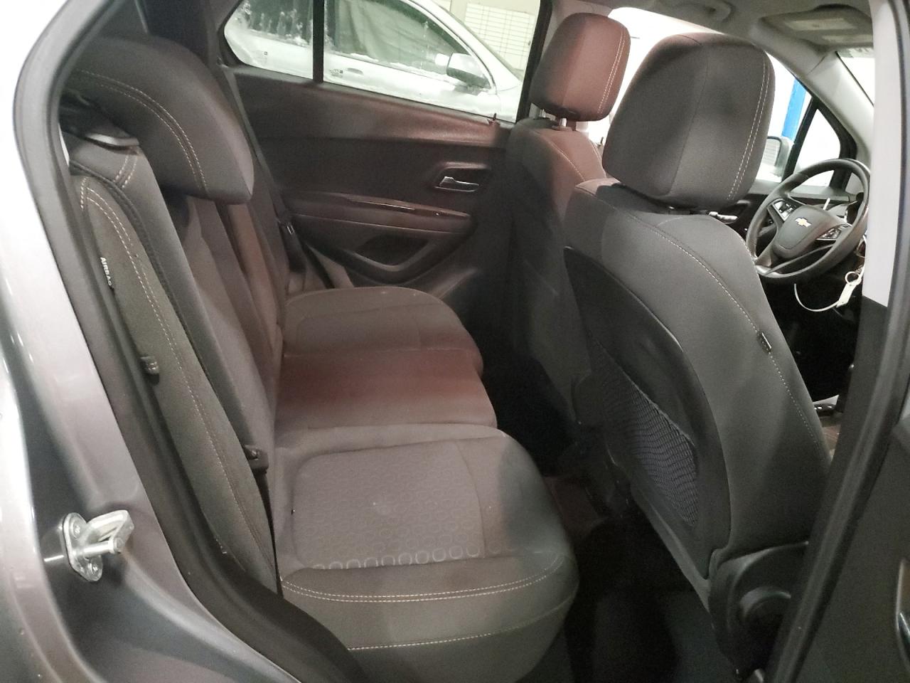 2020 Chevrolet Trax VIN 3GNCJKSBXLL161720 Copart auction photo, front end damage thumbnail 11