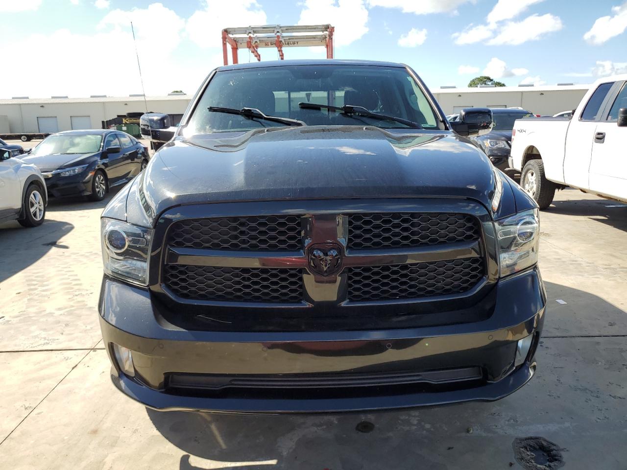 2018 RAM 1500 VIN 1C6RR7HTXJS178094 Copart auction photo, water/flood damage thumbnail 5