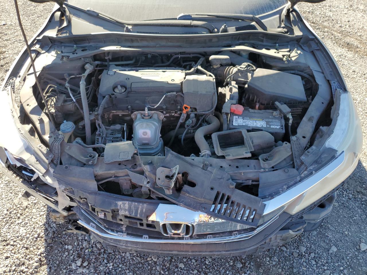 2017 Honda Accord VIN 1HGCR2F18HA015447 Copart auction photo, front end / rear end damage thumbnail 13