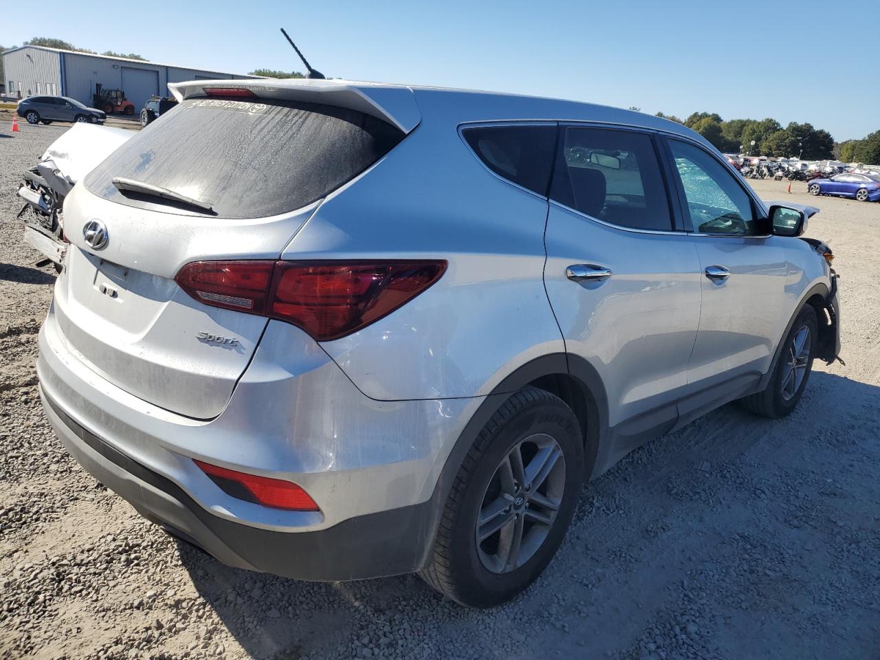 2018 Hyundai Santa Fe VIN 5XYZT3LB1JG563177 Copart auction photo, front end damage thumbnail 3