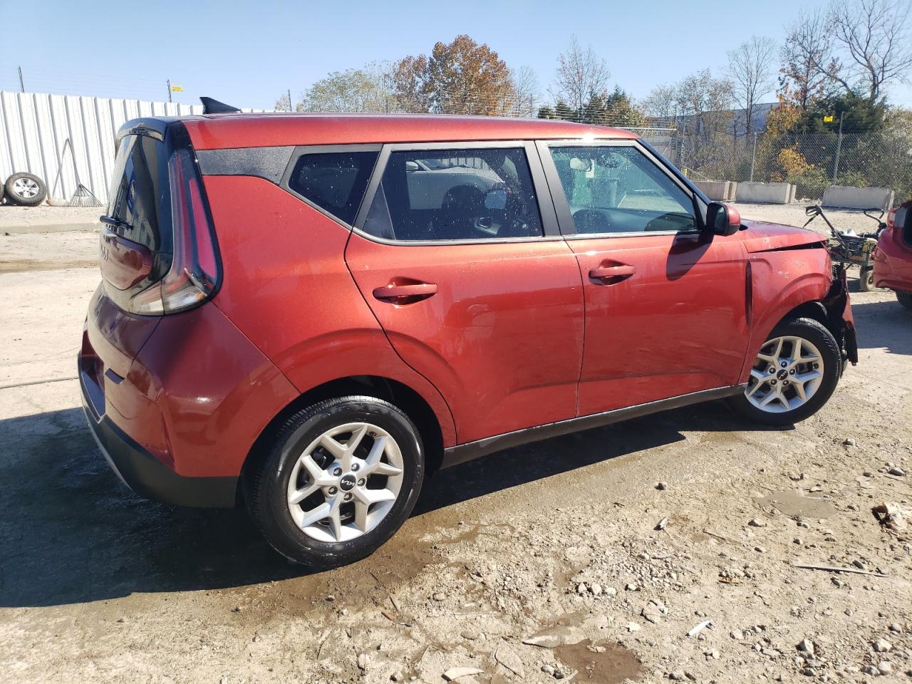 2023 KIA Soul VIN KNDJ23AU9P7860305 Copart auction photo, front end / side damage thumbnail 3